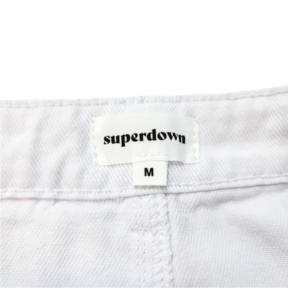 NEW Revolve Superdown Abby Slit Mini Denim Skirt in White Size Medium - Picture 4 of 5